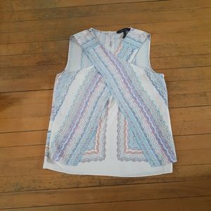 😯 SALE BCBG gorgeous top